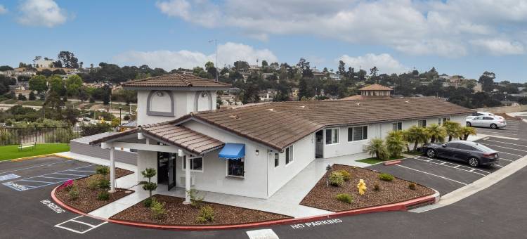 温德姆戴斯酒店-阿罗约格兰德/皮斯莫海滩(Days Inn by Wyndham Arroyo Grande/Pismo Beach)图片