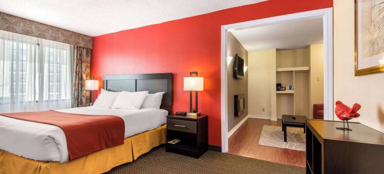 品质酒店及套房(Quality Inn & Suites 5585 Ambler Drive Mississauga Ontario)图片