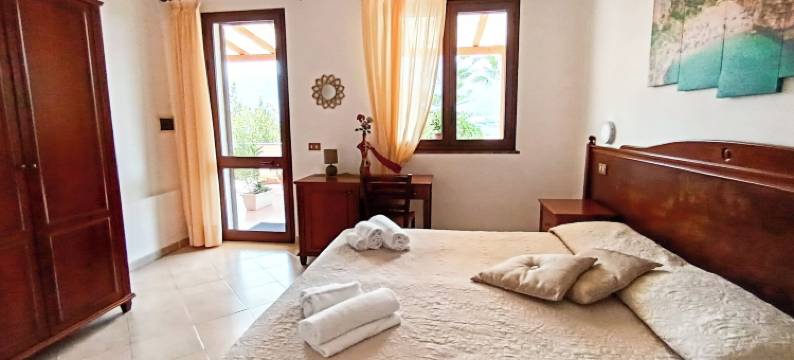 格鲁特泰斯莉酒店(Hotel Grotticelli)图片