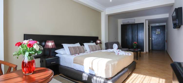 马特尔套房酒店(Hôtel Suite Martil)图片