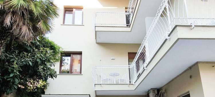 苏伦多奢华房间马洛宫(Palazzo Mauro Sorrento Luxury Rooms)图片