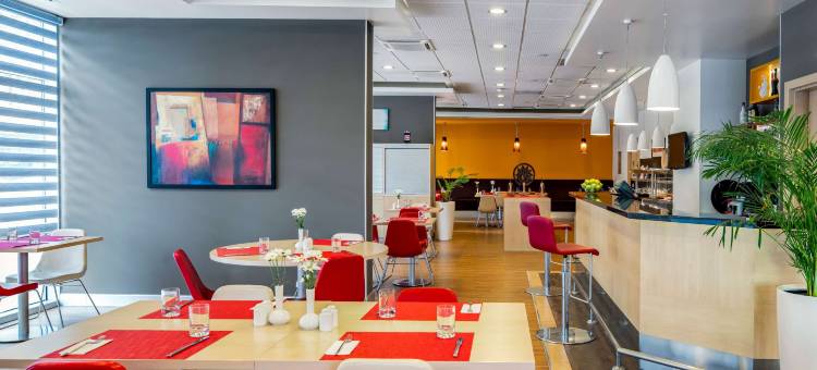 宜必思伊兹密尔阿尔山萨克酒店(Ibis Izmir Alsancak)图片