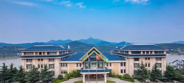 五莲松月湖大酒店图片