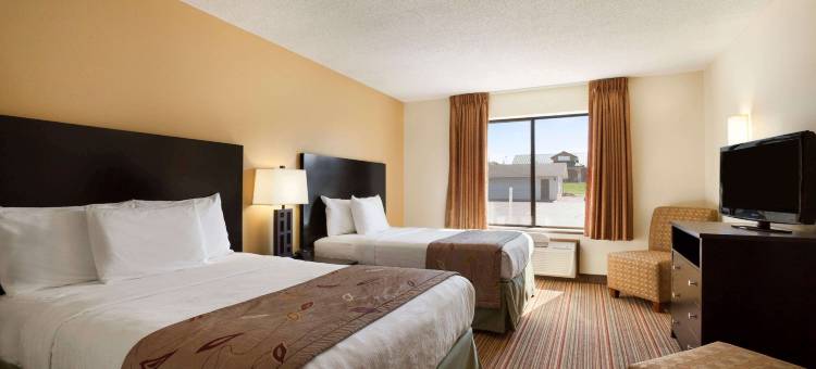 威斯康星戴尔华美达酒店(Ramada by Wyndham Wisconsin Dells)图片
