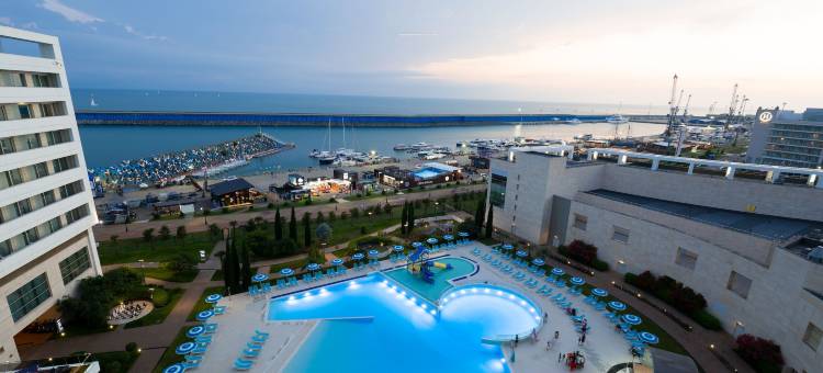 索契丽笙蓝标度假村和会议中心(Radisson Blu Resort & Congress Centre, Sochi)图片