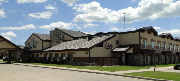 法戈卡蒙套房酒店(C'Mon Inn & Suites Fargo)图片