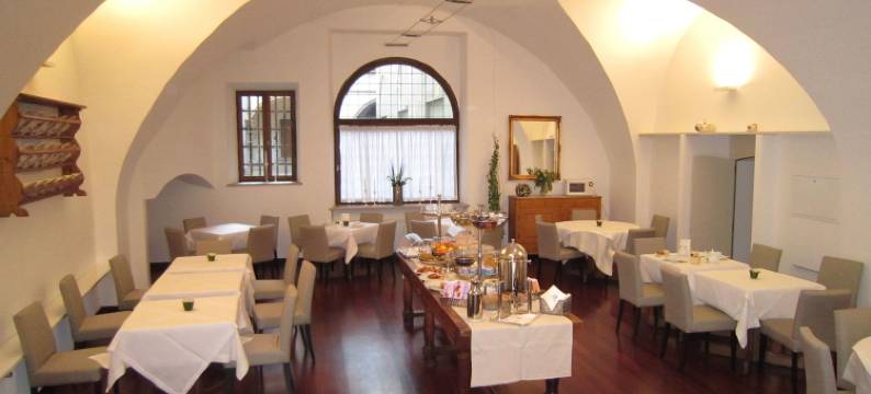 艾尔伯格阿卡戴米亚酒店(Albergo Accademia)图片