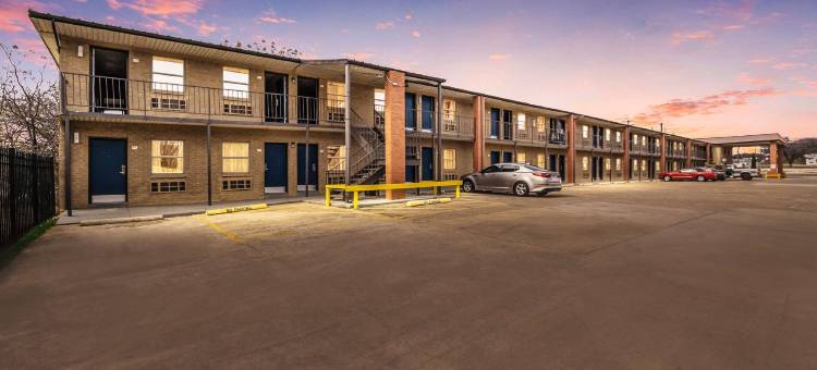 6 号汽车旅馆德克萨斯达拉斯(Motel 6 Dallas, TX)图片