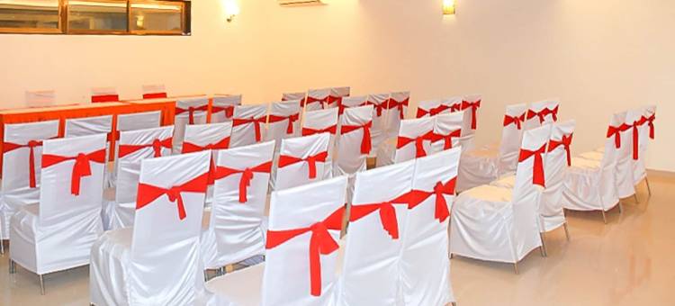 特雷布潮流俞拉吉奥兰加巴德酒店(Treebo Trend Yuvraj Aurangabad)图片