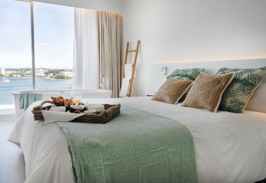 Els Pins Resort & Spa - Emar Hotels Hotel Overview