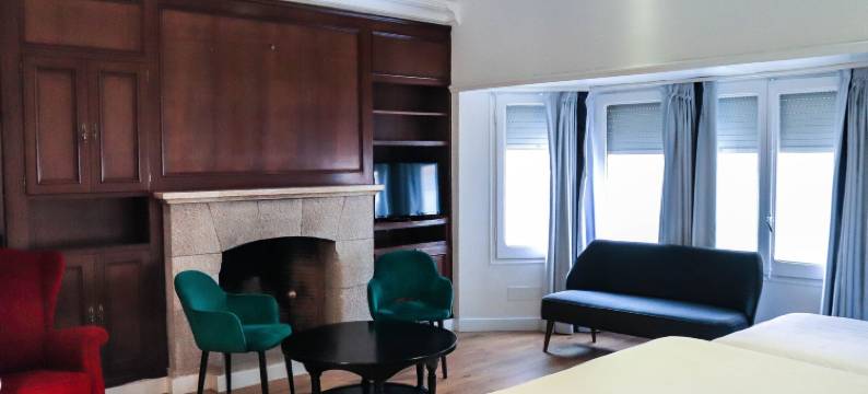 玛丽娜酒店(Hotel & Restaurant Marina Palamós)图片