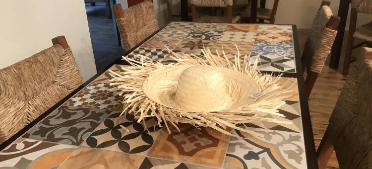 胡安妮塔洛杉矶庄园酒店(Hacienda Juanita)图片