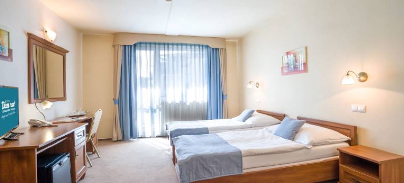 迪克森酒店(Dixon Resort)图片