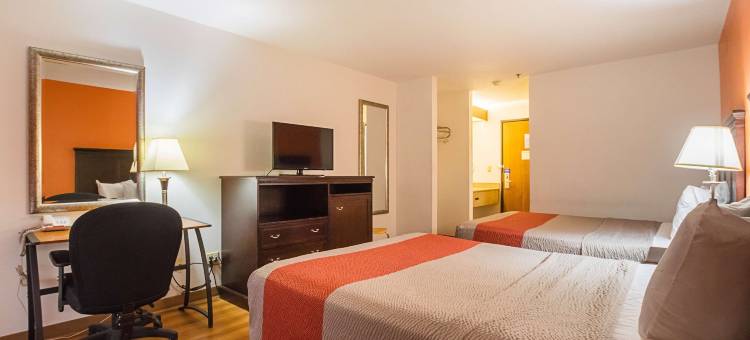 6号汽车旅馆十字路口购物中心 - 滑铁卢 - 雪松瀑布(Motel 6 Waterloo, IA - Crossroads Mall - Cedar Falls)图片