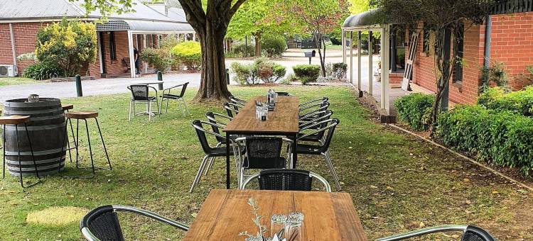 兰斯菲尔德汽车旅馆(The Lancefield Lodge)图片