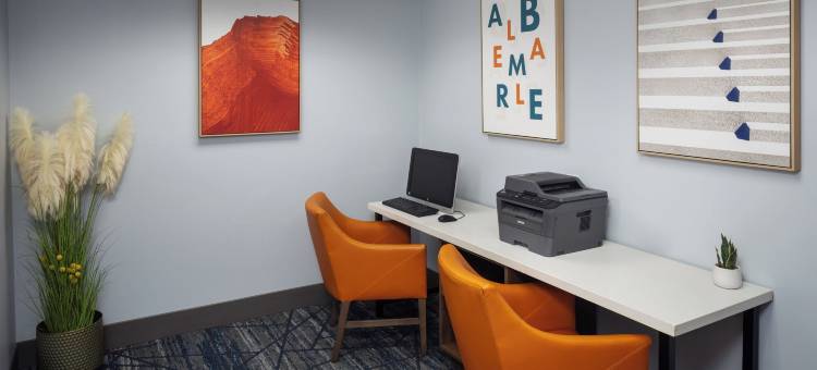 智选假日套房酒店雅宝(Holiday Inn Express & Suites Albemarle)图片