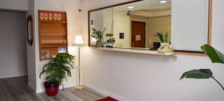 康宁酒店(Corning Inn)图片