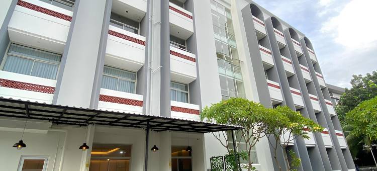 阿迪亚套房酒店(Adia Suites Hotel)图片