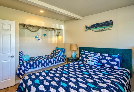 Clam Jam Condo Hotel Overview