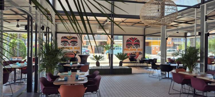 塞维利亚·阿尔加拉菲住宿(Vértice Sevilla Aljarafe)图片