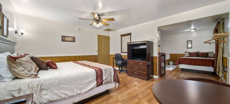 京士威酒店(Kingsway Inn)图片