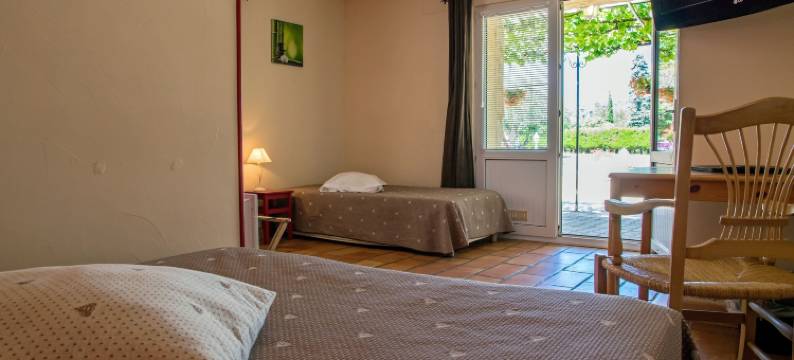 雷斯卡比利酒店(Logis Hôtel Restaurant l'Escarbille)图片