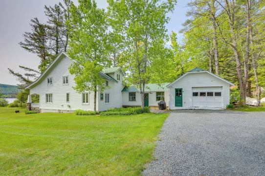 篝火坑和海滩:带景观的愉快湖家园(Fire Pit & Beach: Lake Pleasant Home w/ Views)