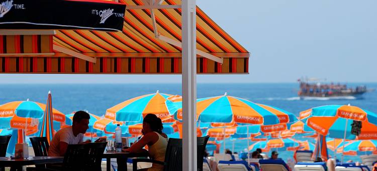 格兰德奥坎酒店(Grand Okan Hotel)图片