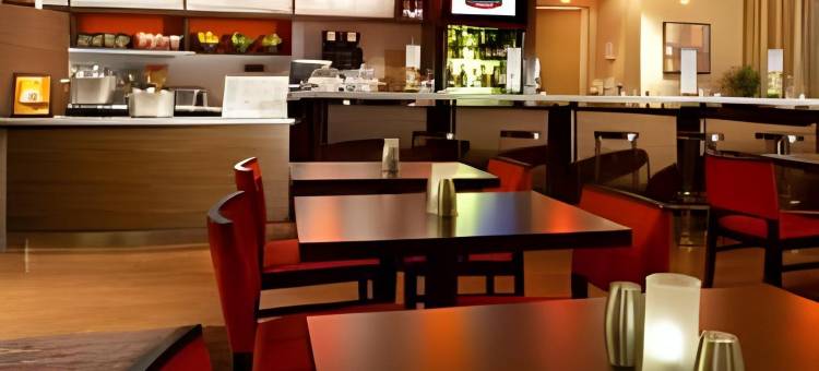 匹兹堡机场塞特勒斯里奇万怡酒店(Courtyard Pittsburgh Airport Settlers Ridge)图片