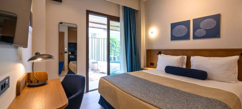 阿基诺斯 - 卡拉马塔地中海套房(Achinos - Kalamata Mediterranean Suites)图片