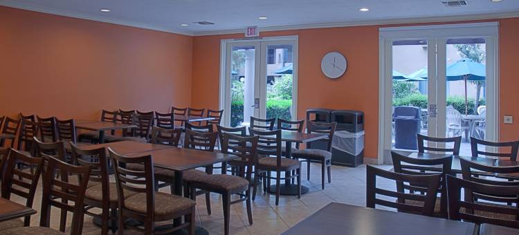 圣地亚哥酒店圈温德姆华美达酒店及套房(Ramada Suites by Wyndham San Diego)图片