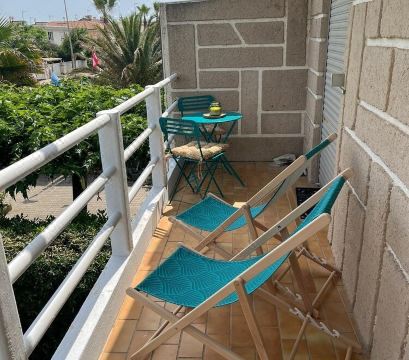 Grande Villa Avec Jardin à 10 Secondes de la mer Votre Havre de Paix Balnéaire! Hotel Overview