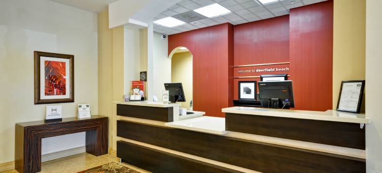 希尔顿欢朋酒店-博卡拉顿鹿野滩(Hampton Inn Boca Raton/Deerfield Beach)图片