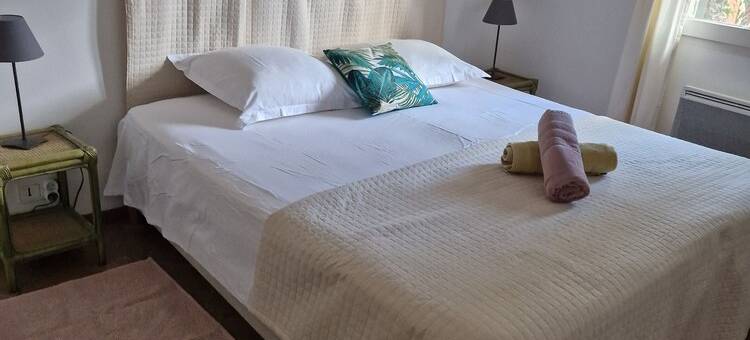 Pretty villa with swimming pool 300 m from Cala Rossa beach图片