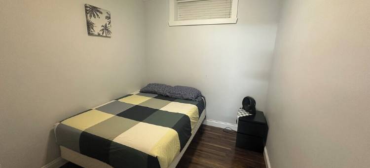 温哥华配有WiFi的精美两卧室度假屋(Beautiful 2-bedroom house with WiFi in Vancouver)图片