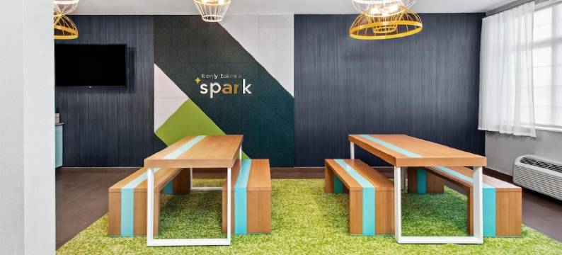 罗彻斯特南希尔顿 Spark 酒店(Spark by Hilton Rochester South)图片