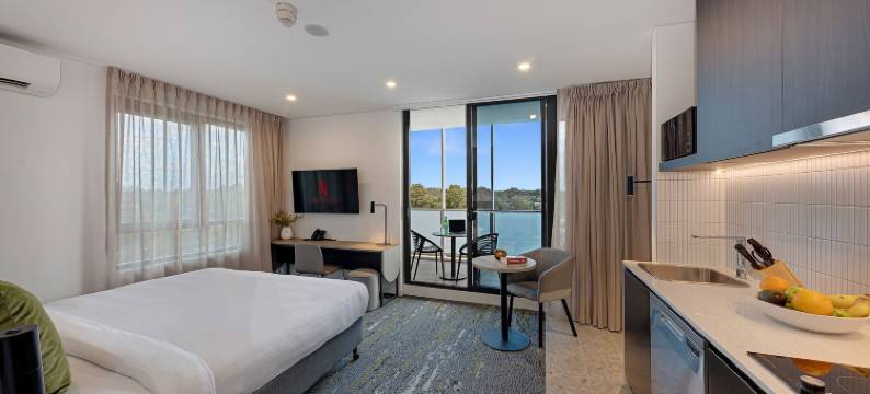 嘉湖利托摩尔套房酒店(Littomore Suites Kingswood)图片