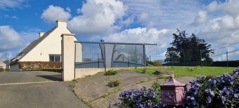 Holiday Home in Paimpol near Beach图片