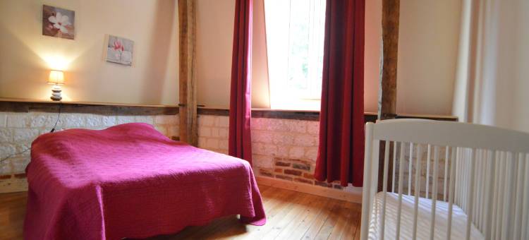 House near Merlimont-Plage and historic abbey图片