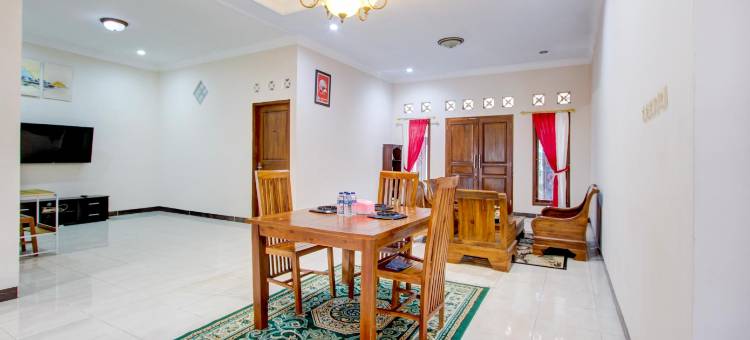 斯波特昂波多莫罗民宿(SPOT ON Podomoro Homestay)图片