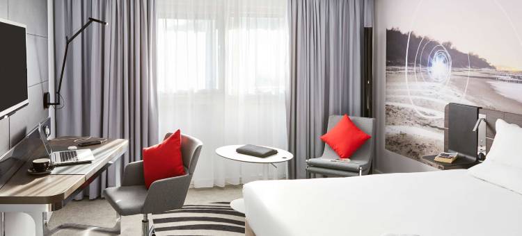 伯明翰机场诺富特酒店(Novotel Birmingham Airport)图片