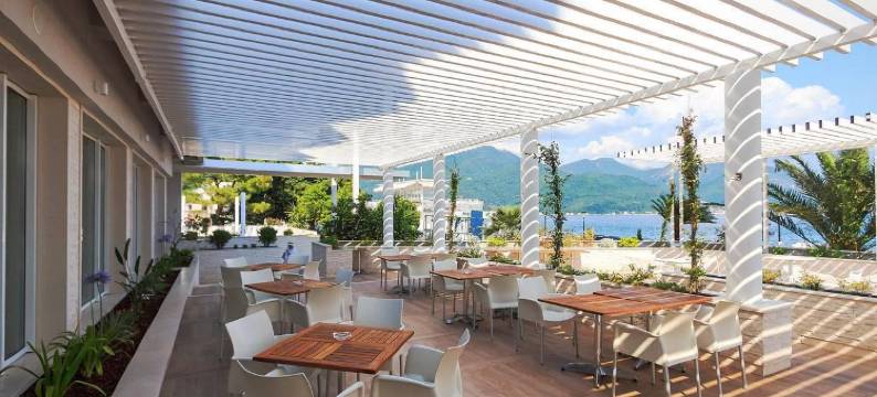 Carine德尔芬酒店(Carine Hotel Delfin)图片