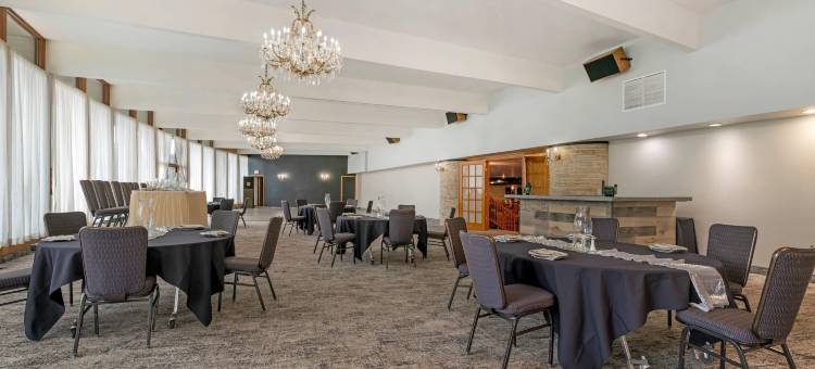 Fairway Inn & Suites图片