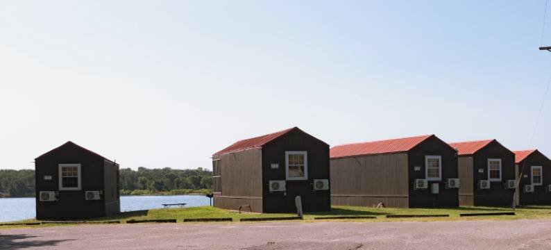 柳柳泉码头(Willow Springs Marina)图片