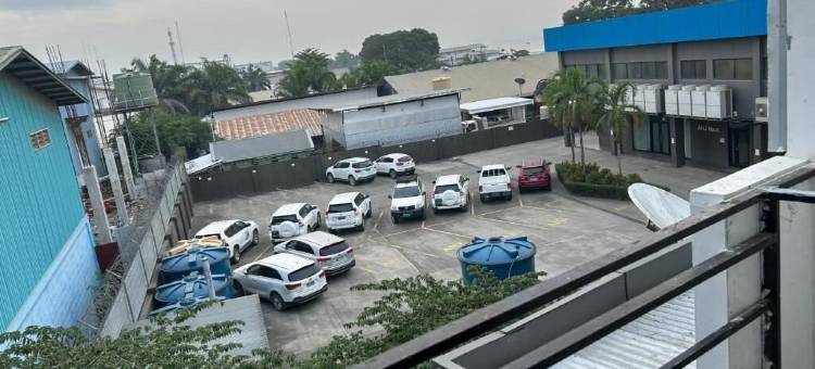 所罗门群岛霍尼亚拉的迷人三卧室公寓(Charming 3-bedroom Apartment in Honiara, Solomon Islands)图片