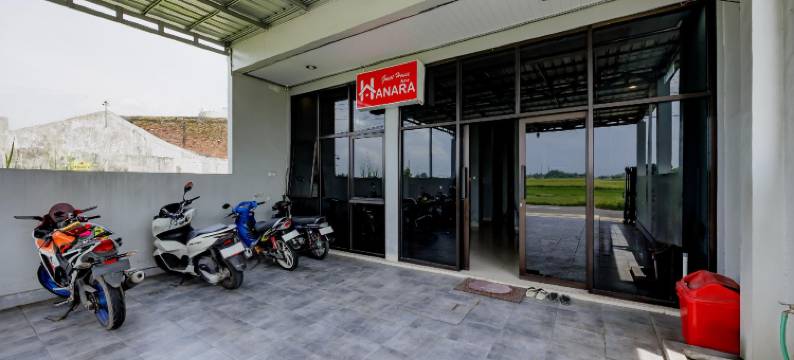 RedDoorz Near Dr Oen Solo Baru Hospital图片