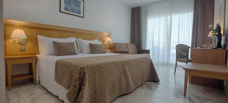 阿勒格里亚巴伦娜海岸酒店(Alegria Costa Ballena Aquafun)图片