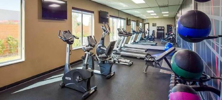 休斯顿 I-45 北 - IAH 舒适套房酒店(Comfort Inn & Suites Houston I-45 North - IAH)图片