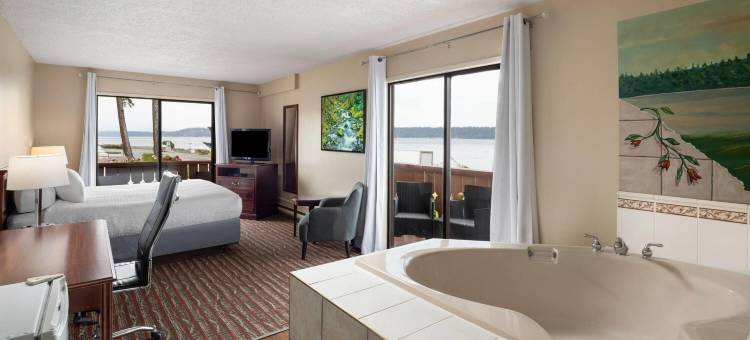 坎贝尔河温德姆华美达酒店(Ramada by Wyndham Campbell River)图片