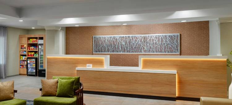 北查尔斯顿/大学区万枫酒店及套房(Fairfield Inn & Suites Charleston North/University Area)图片